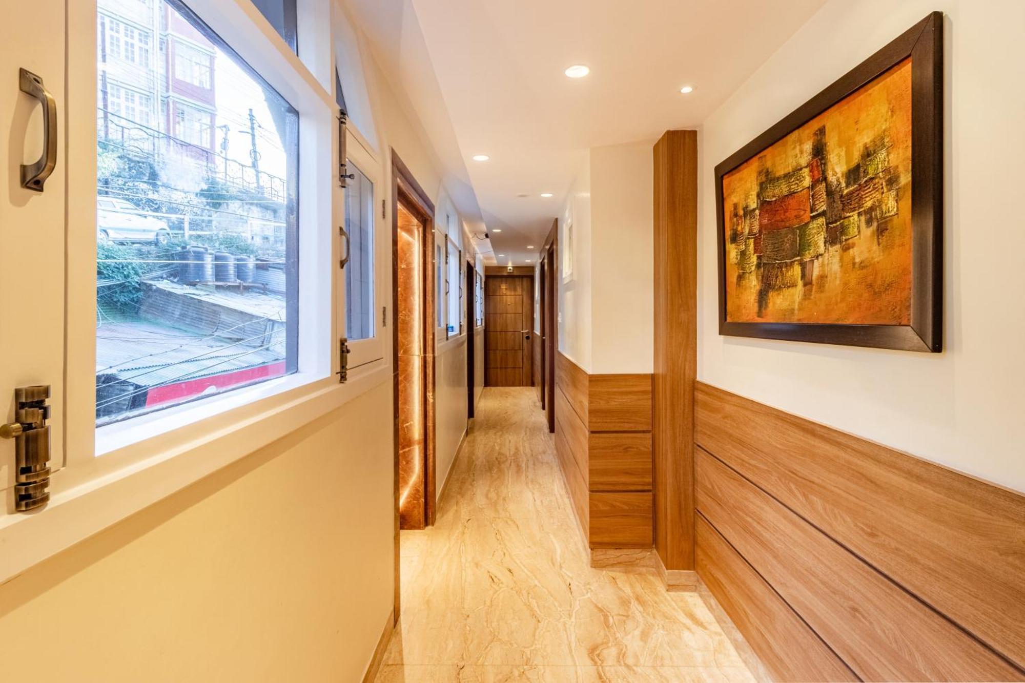 Treebo Varuna With Mountain View Shimla Exterior photo